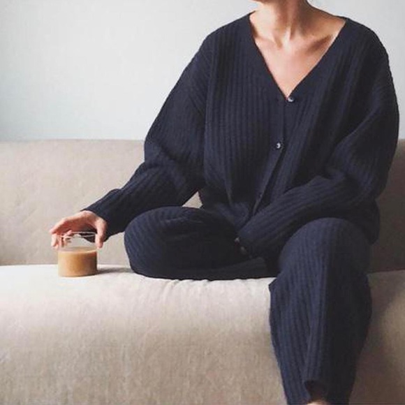 James Street Co ribbed sweater set. Pants and Cardigan. - Picture 5 of 6